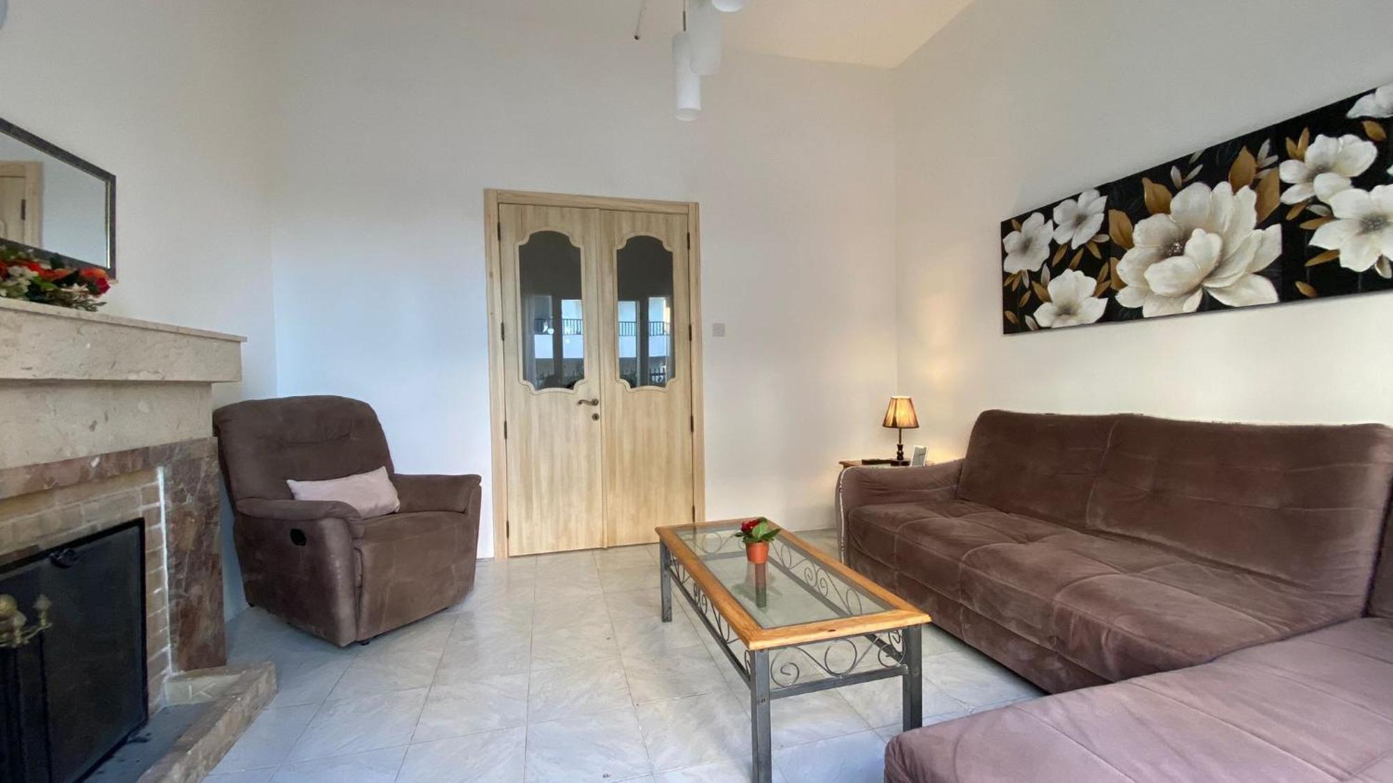 Bright And Airy Room, Shared Bathroom, St Julians * San Ġiljan